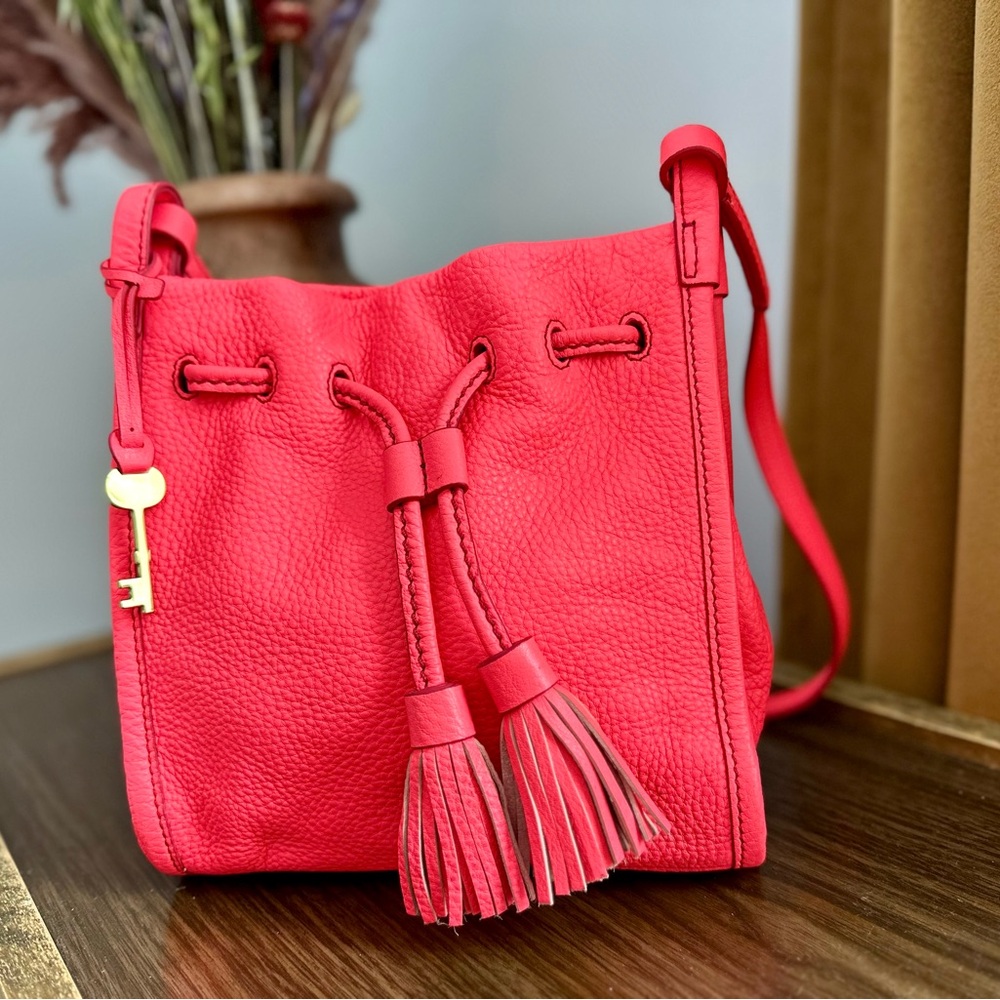 Leather Fossil Purse (Bright Coral/Pink)
